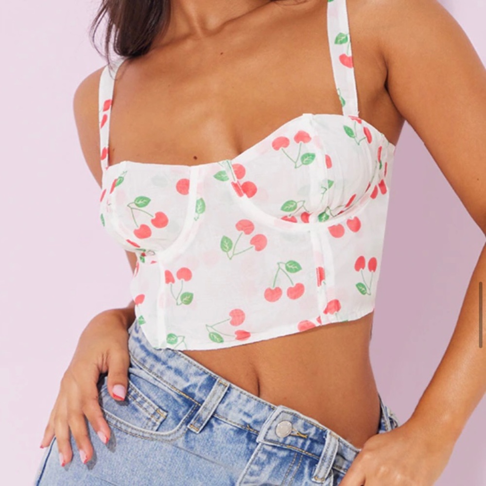 PRETTY LITTLE THING CHERRY CROP TOP